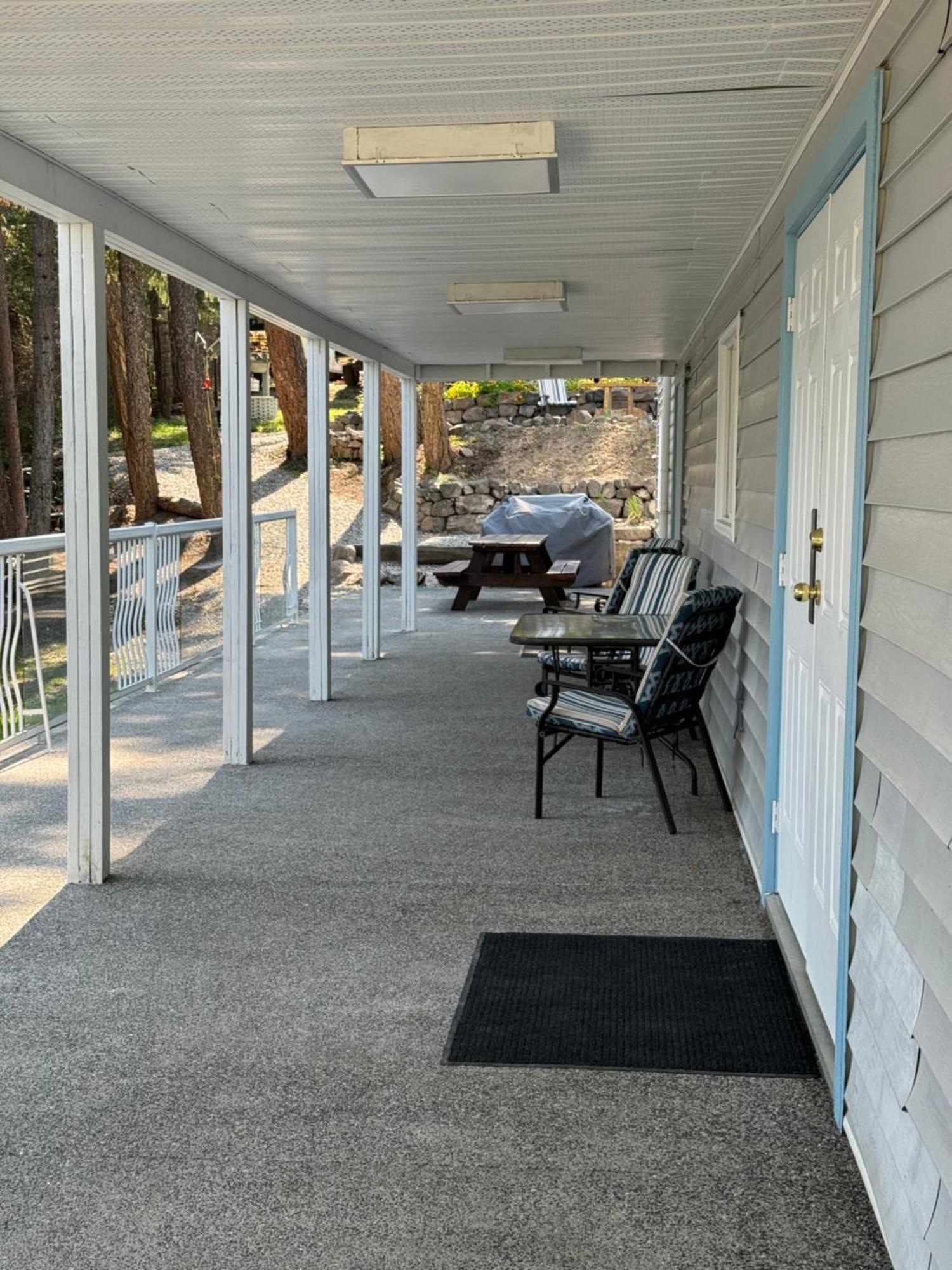 Blarney Place Retreat Vernon Exterior foto