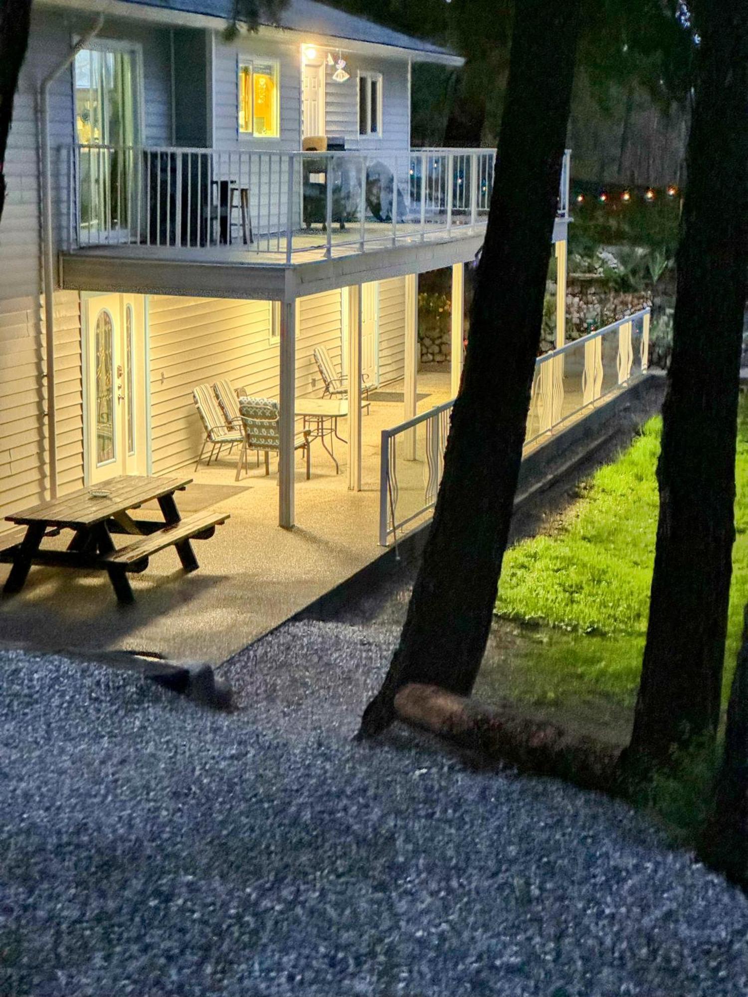 Blarney Place Retreat Vernon Exterior foto